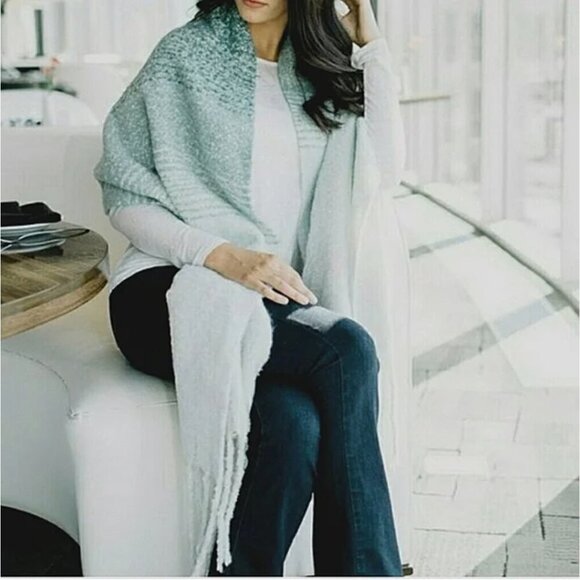 Mer Sea Teal Blanket Scarf Mersea Anthropologie Fringe Ombre Blue Stripe Cream - Picture 1 of 2